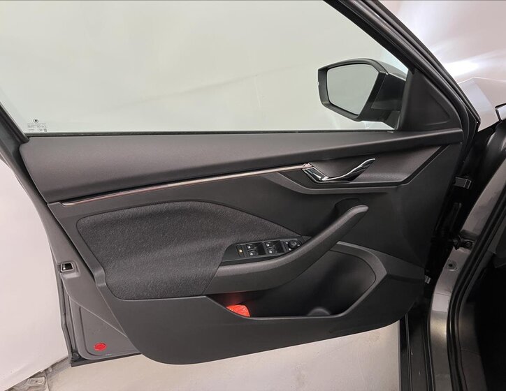 Škoda Scala Hatchback 999,0 85 kw