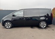 Hyundai Staria 9
