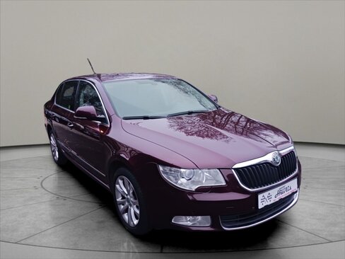Škoda Superb Sedan / Limuzína 2,0 l 125 kw