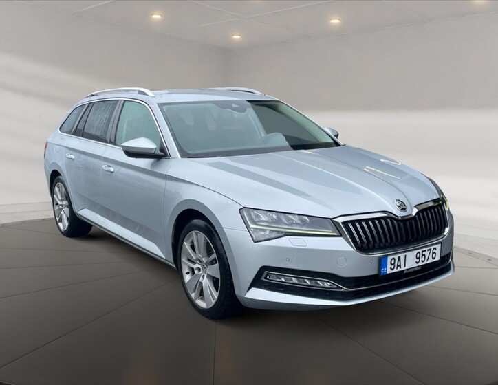 Škoda Superb 1