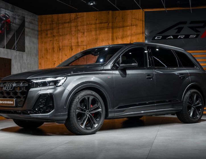 Audi Q7 1
