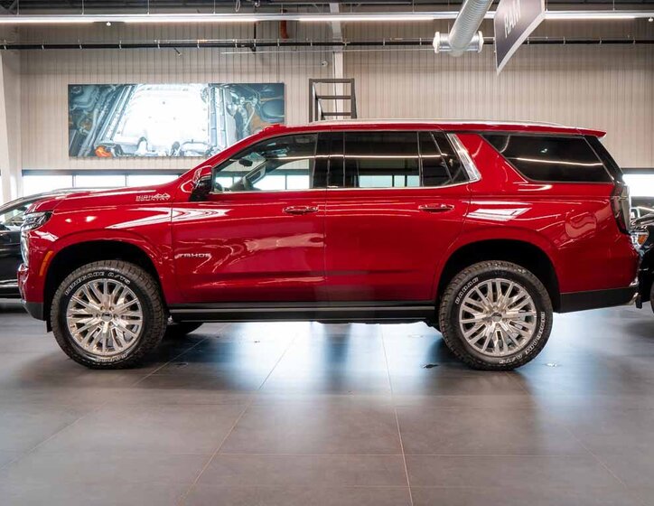 Chevrolet Tahoe SUV 6,2 l 313 kw