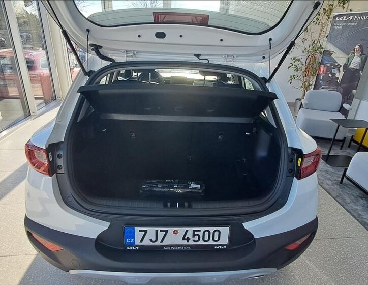 KIA Stonic Kombi 1,2 l 57 kw