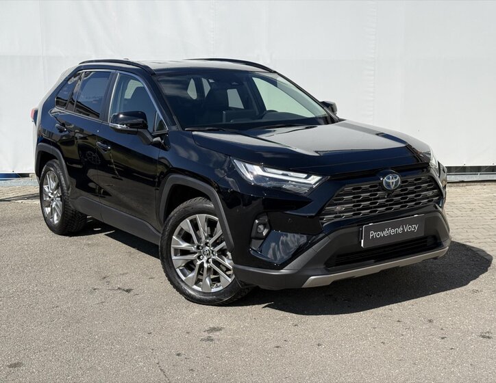 Toyota RAV4 SUV / Terénní 2,5 l 131 kw
