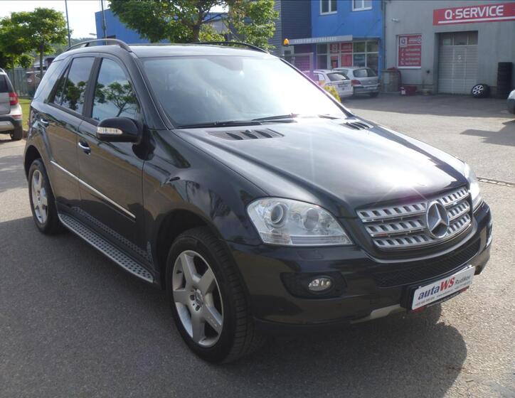 Mercedes-Benz Třídy M 3