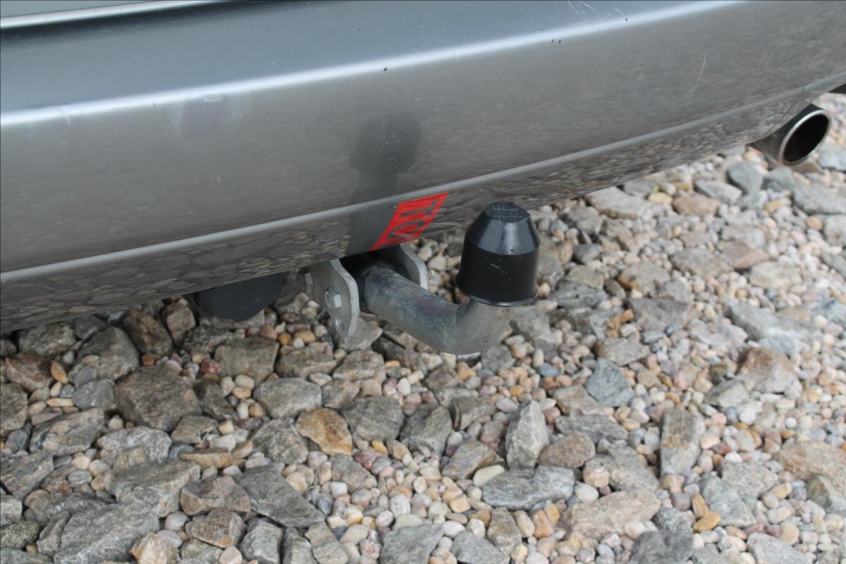 Subaru Legacy Kombi 2,0 l 121 kw