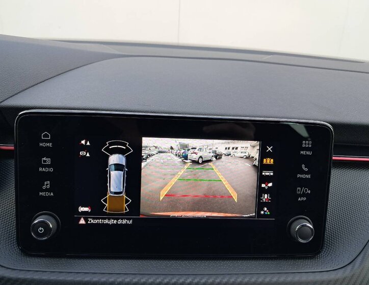 Škoda Kamiq Hatchback 1,5 l 110 kw