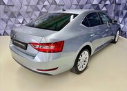 Škoda Superb Sedan 2,0 l 140 kw