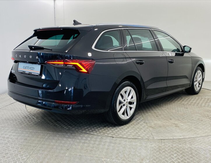 Škoda Octavia Kombi 2,0 l 110 kw