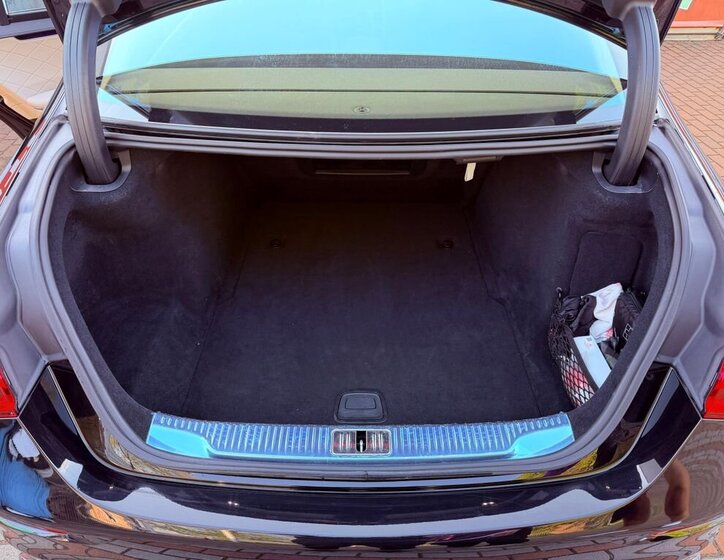 Mercedes-Benz Třídy S Sedan / Limuzína 0,0 270 kw