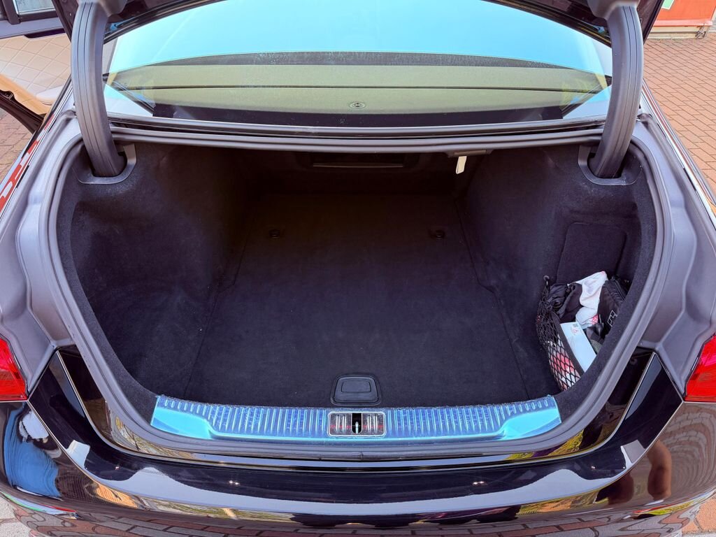 Mercedes-Benz Třídy S Sedan / Limuzína 0,0 270 kw