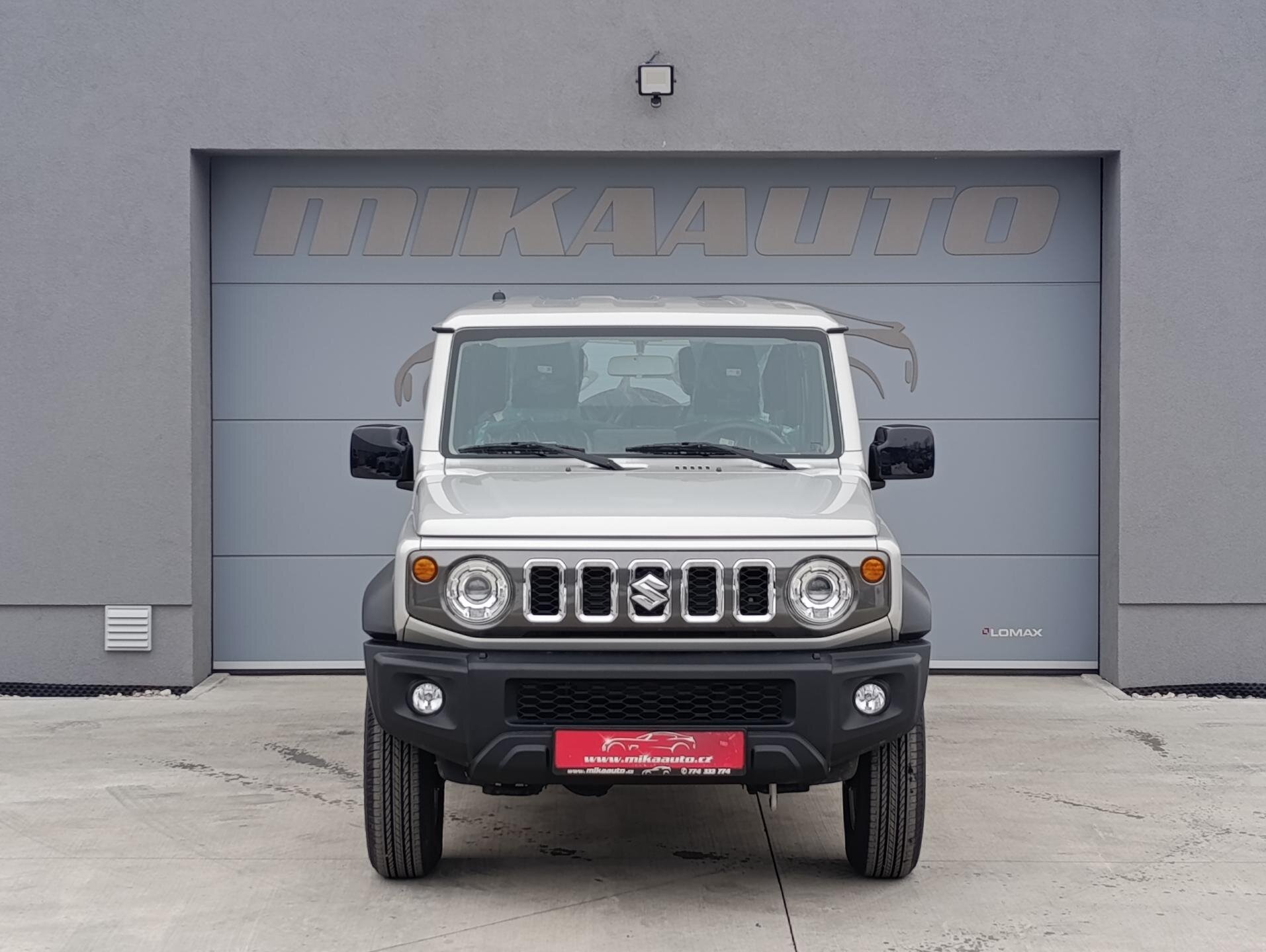 Suzuki Jimny SUV 1,5 l 75 kw