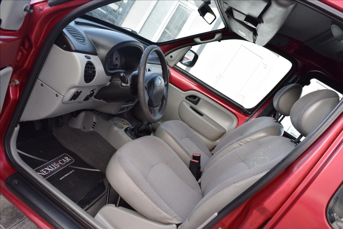 Renault Kangoo Kombi 1,1 l 55 kw