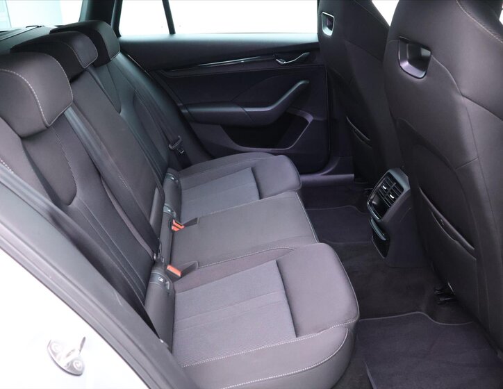 Škoda Octavia Kombi 999,0 81 kw