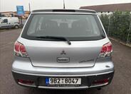 Mitsubishi Outlander 7