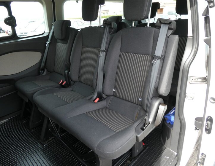 Ford Tourneo Custom Ostatní 2,0 l 96 kw