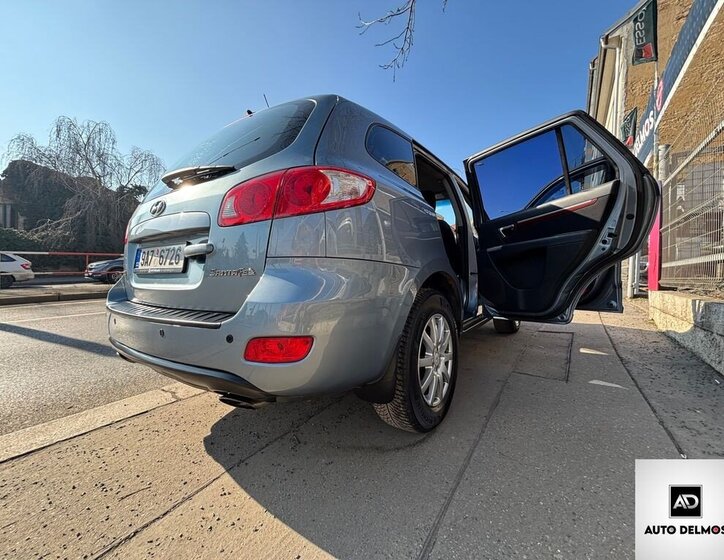 Hyundai Santa Fe SUV / Terénní 2,2 l 114 kw