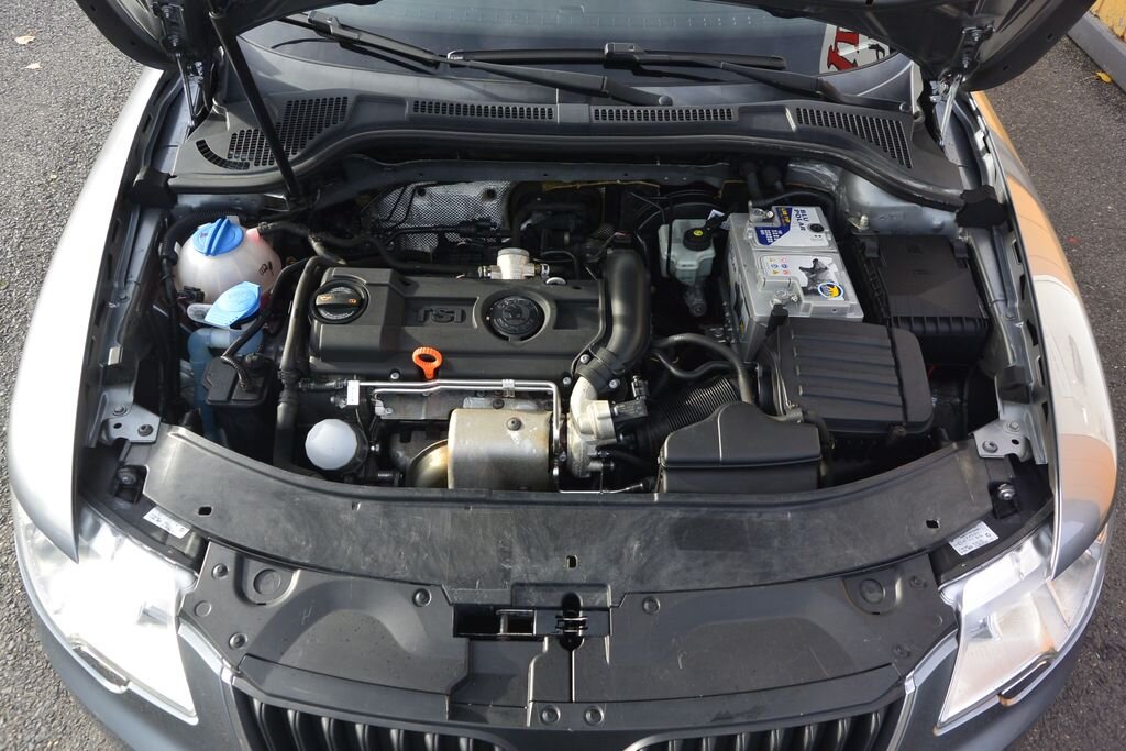 Škoda Superb Kombi 1,4 l 92 kw