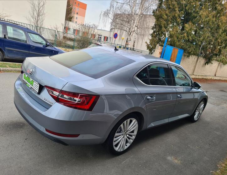 Škoda Superb Sedan 2,0 l 110 kw
