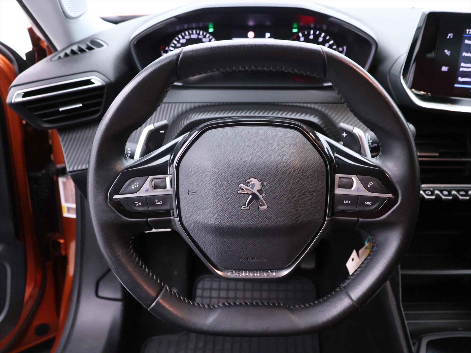 Peugeot 2008 SUV / Terénní 1,2 l 96 kw