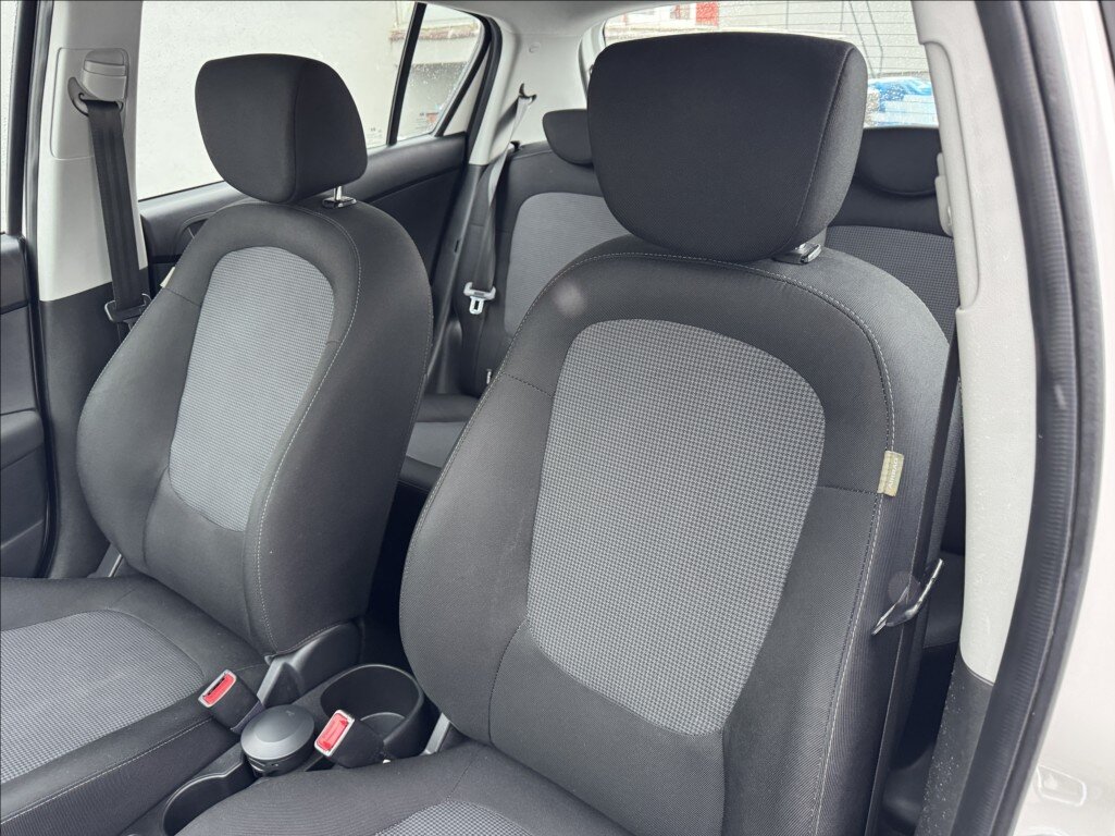 Hyundai i20 Hatchback 1,2 l 62 kw