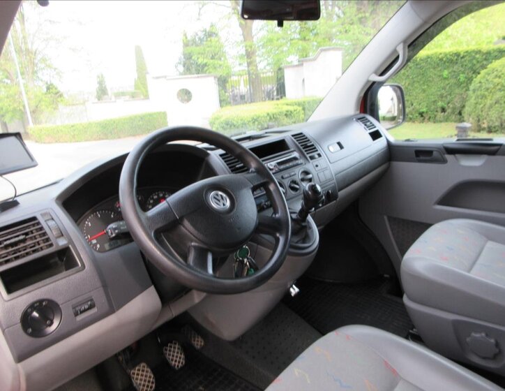 Volkswagen Transporter Ostatní 2,5 l 96 kw