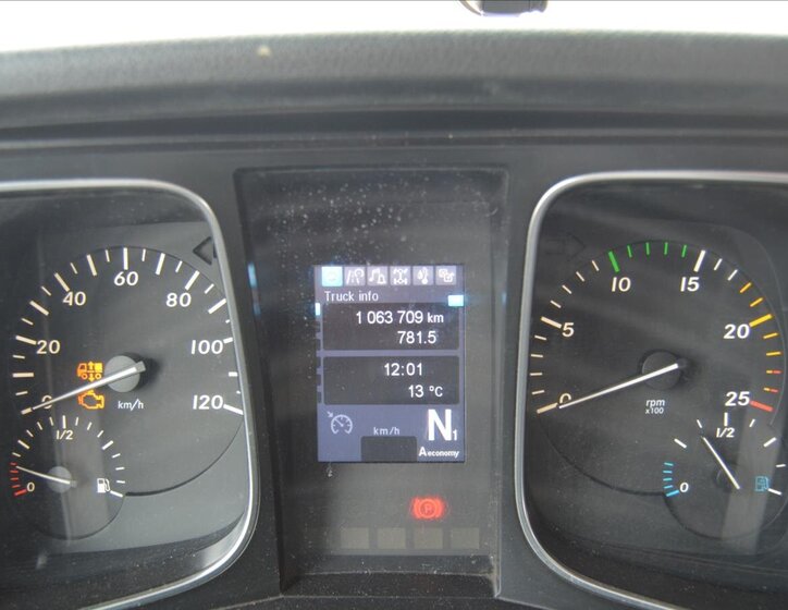 Mercedes-Benz Ostatní Ostatní 0,0 330 kw