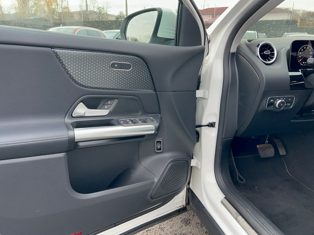 Mercedes-Benz GLA SUV / Terénní 2,0 l 110 kw