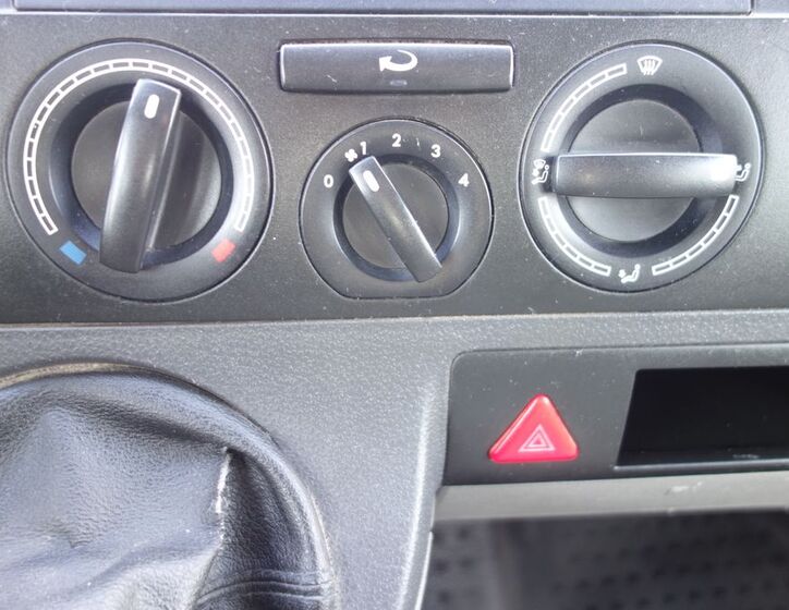 Volkswagen Transporter 26