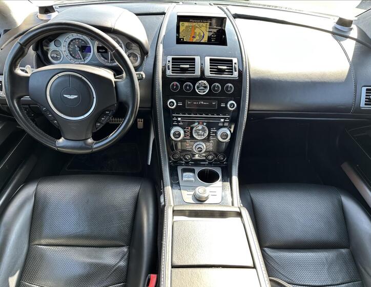 Aston Martin Rapide 11