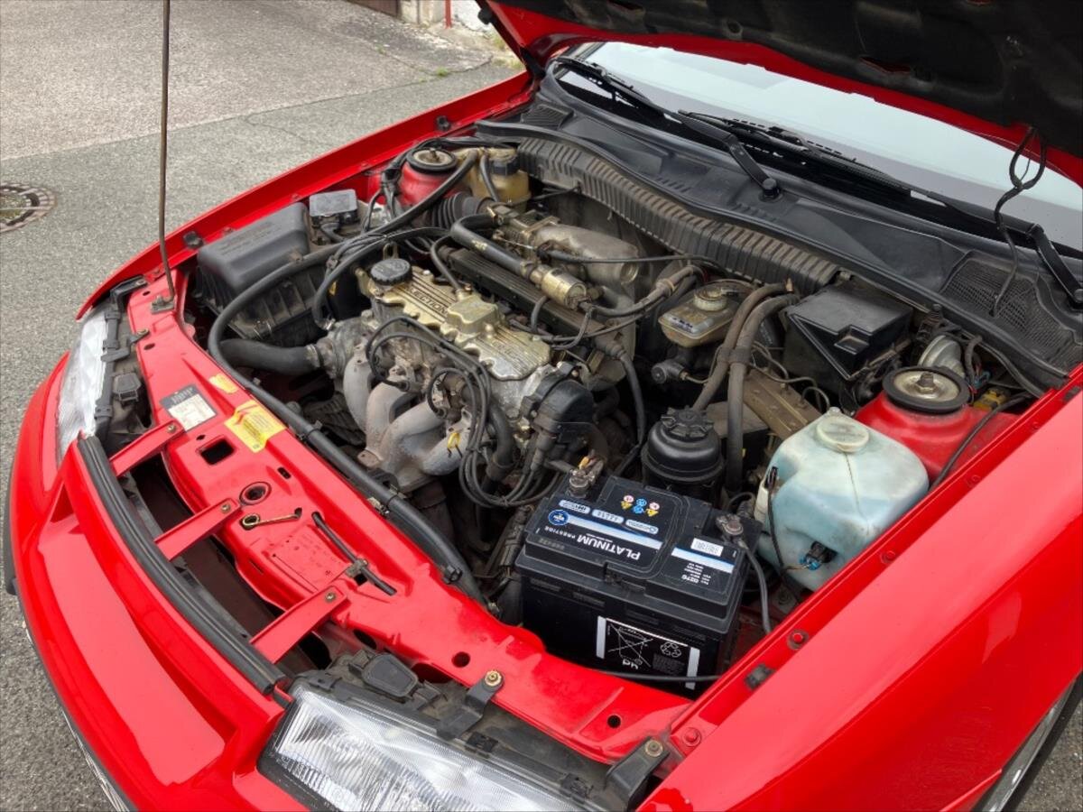 Opel Calibra Kupé 2,0 l 85 kw