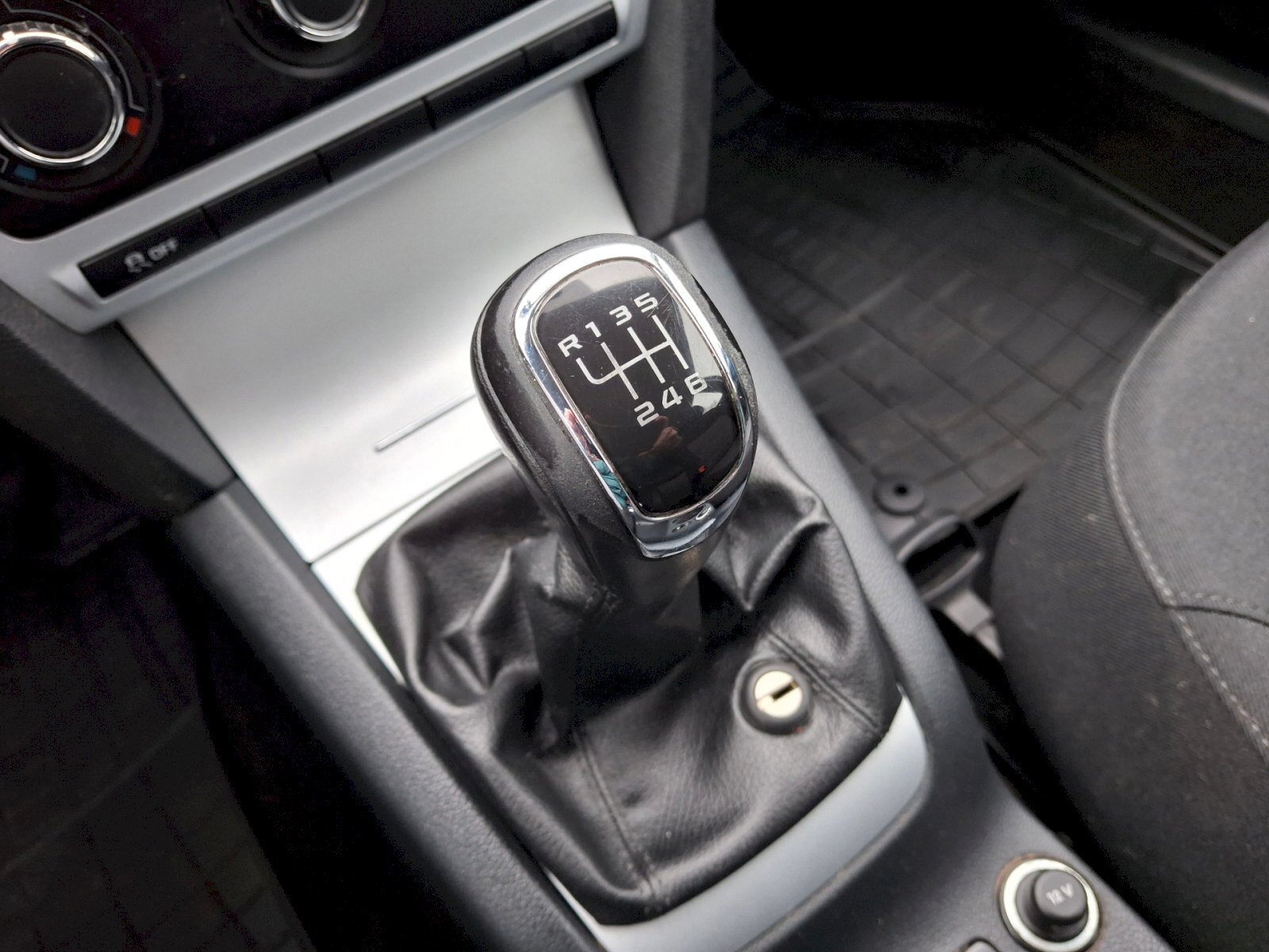 Škoda Octavia Sedan 2,0 l 103 kw