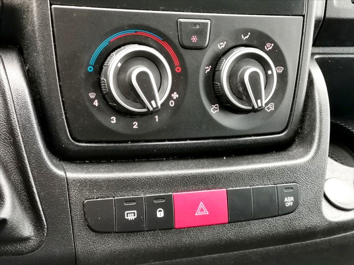 Peugeot Boxer Ostatní 2,0 l 120 kw