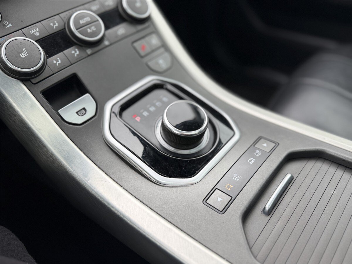 Land Rover Range Rover Evoque SUV / Terénní 2,0 l 110 kw