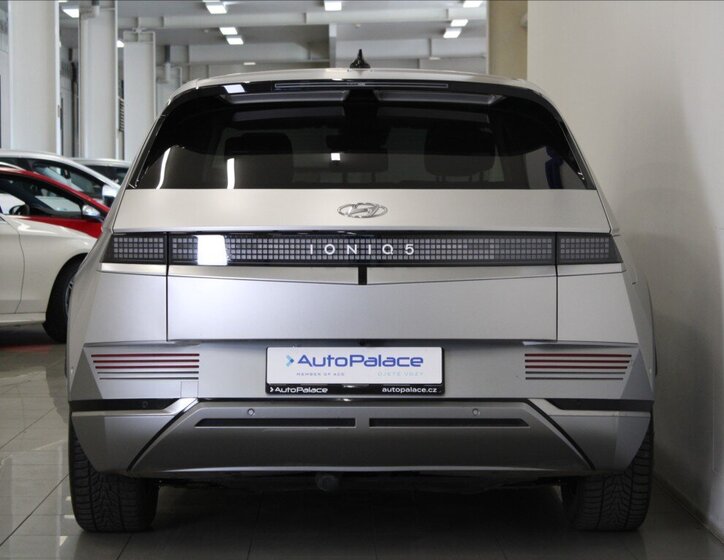 Hyundai Ioniq 5 SUV / Terénní 10,0 168 kw