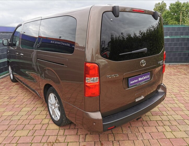 Toyota ProAce Verso Kombi 2,0 l 130 kw