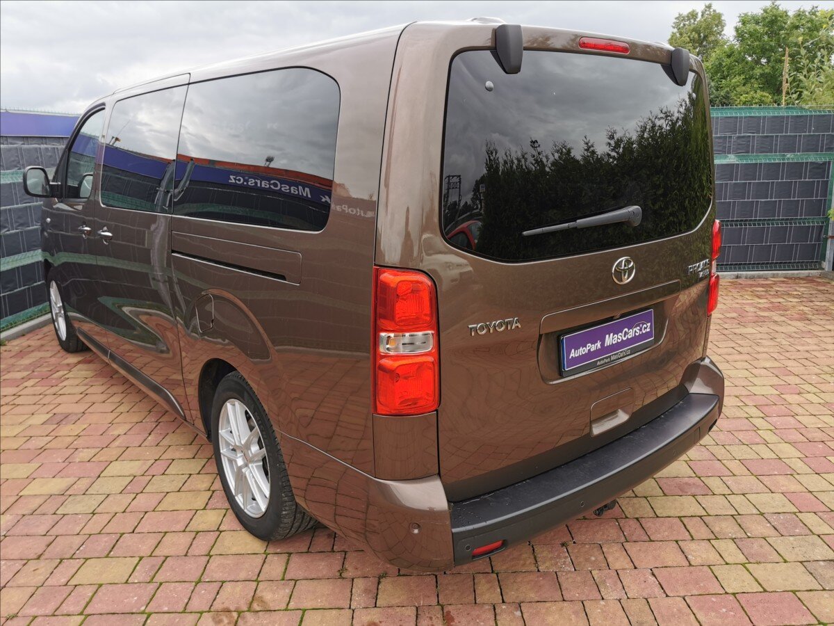 Toyota ProAce Verso Kombi 2,0 l 130 kw