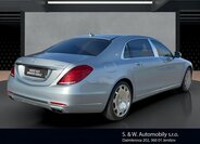 Mercedes-Benz Třídy S Sedan / Limuzína 6,0 l 390 kw
