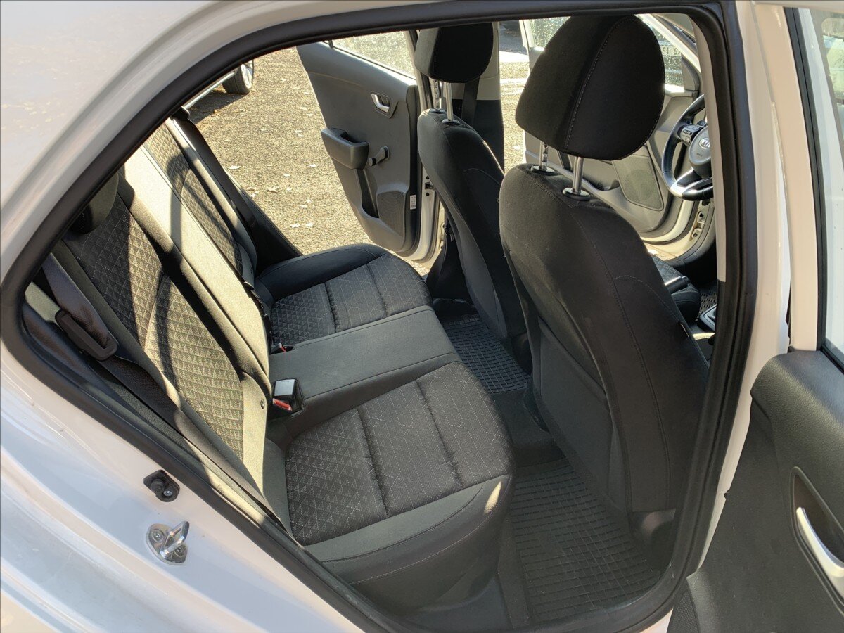 KIA Rio Hatchback 1,2 l 61 kw