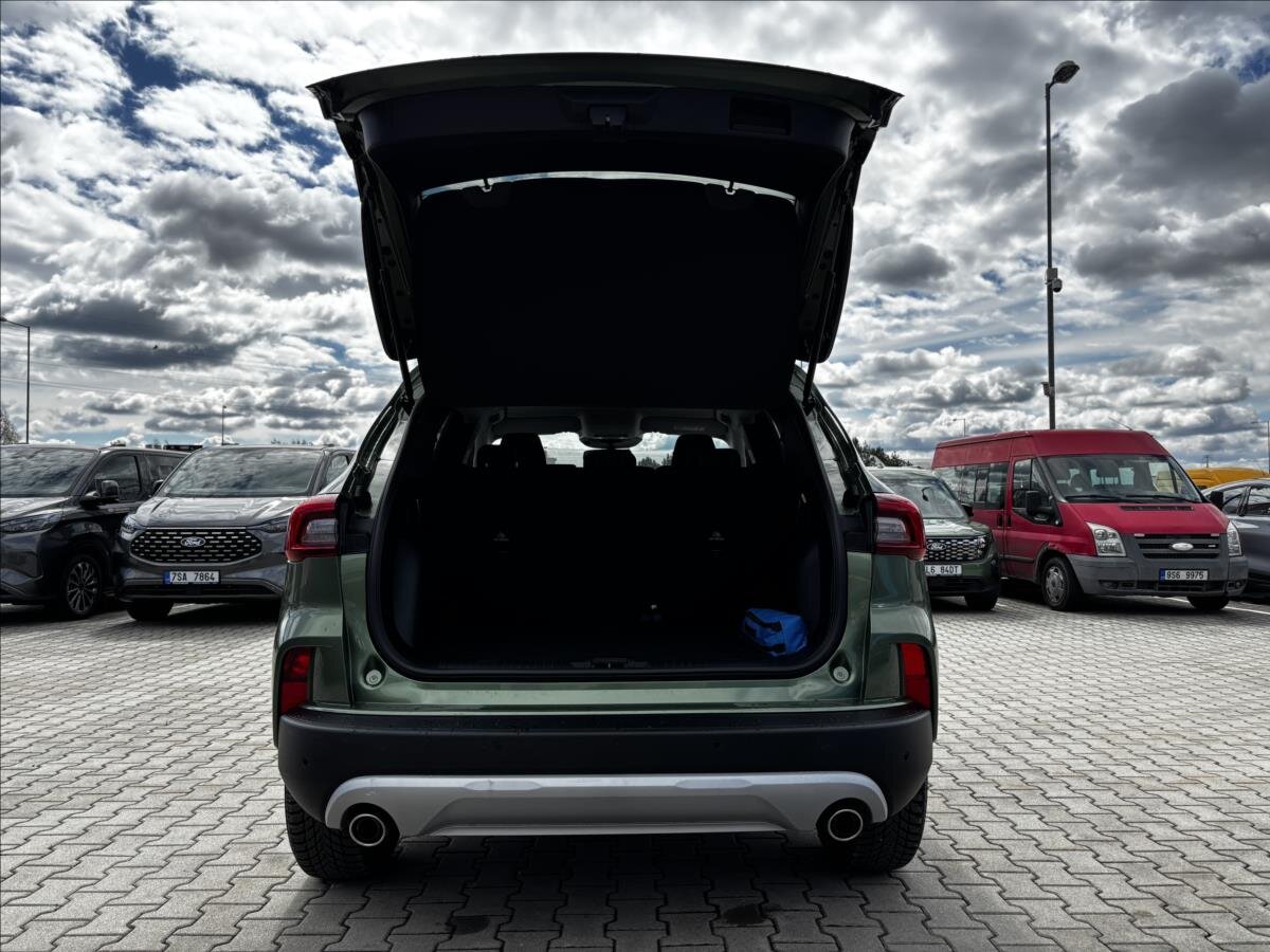 Ford Kuga SUV / Terénní 1,5 l 137 kw