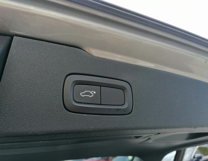 Volvo V60 Kombi 2,0 l 110 kw