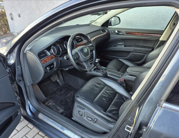Škoda Superb Sedan 2,0 l 125 kw