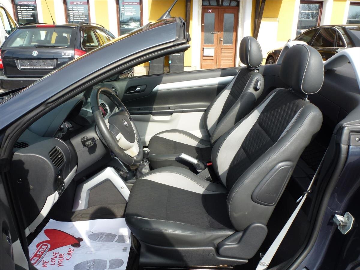 Opel Tigra Kabriolet 1,4 l 66 kw