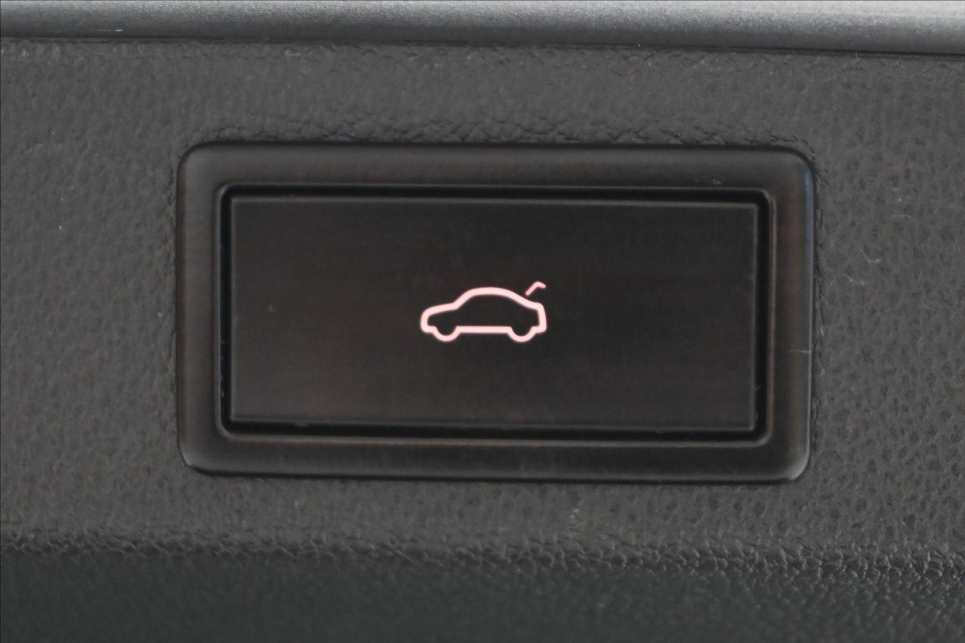 Škoda Superb Kombi 1,4 l 115 kw