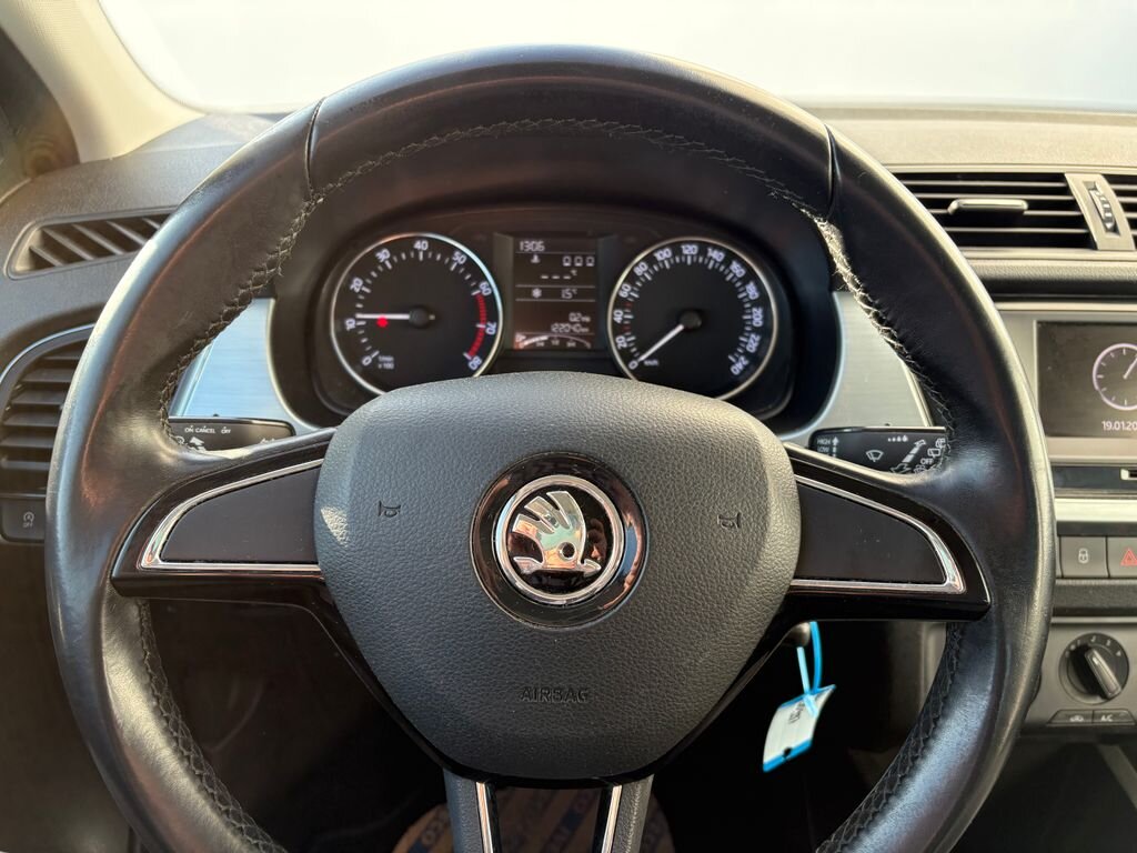 Škoda Fabia Hatchback 999,0 44 kw