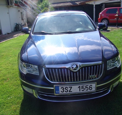 Škoda Superb 1