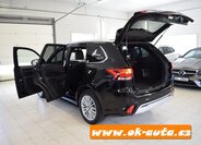 Mitsubishi Outlander SUV 0,0 0