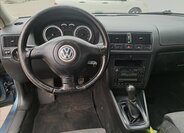 Volkswagen Golf 21