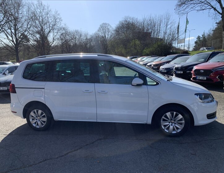 Volkswagen Sharan MPV 2,0 l 110 kw
