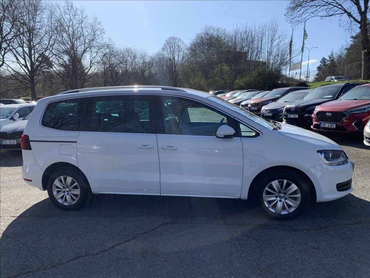 Volkswagen Sharan MPV 2,0 l 110 kw